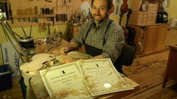 Martin Héroux : luthier