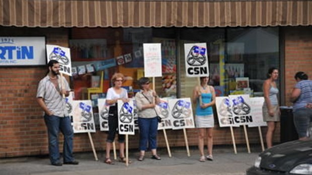 Grève générale à la Librairie Martin de Joliette