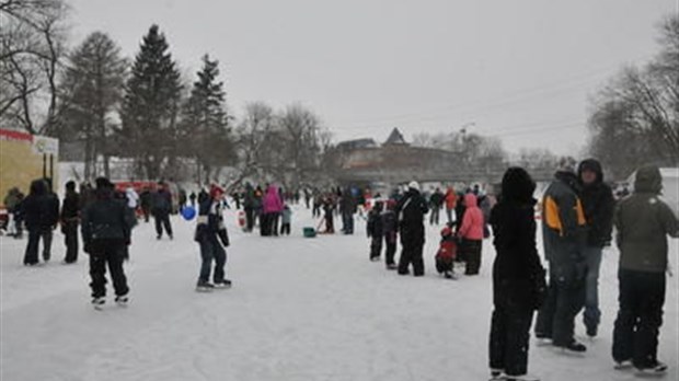 Le Festi-Glace se conclut sous la neige