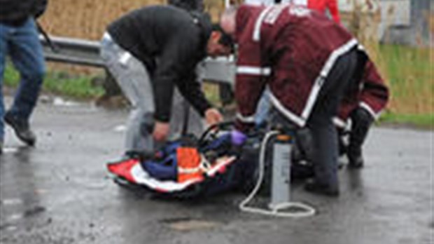 Un jeune cycliste happé par un véhicule