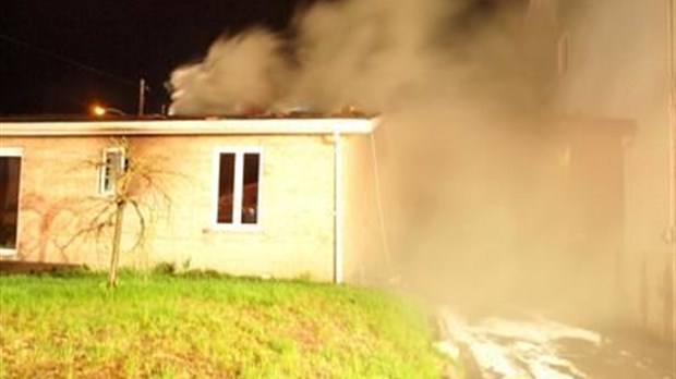 Résidence détruite par les flammes