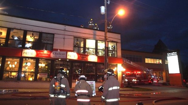 Un incendie endommage un commerce de Joliette