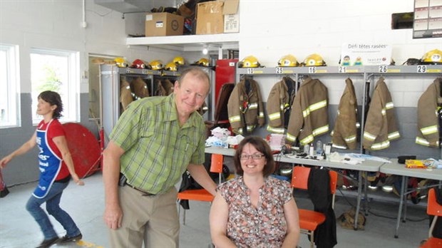 Les pompiers de Saint-Jacques dépassent leur objectif au Défi têtes rasées