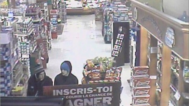 Deux suspects accusés de vol qualifié