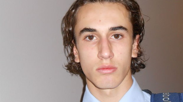 Sawyer perce l’alignement des Phénix