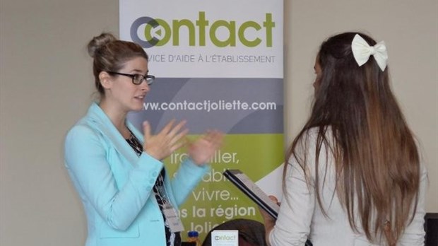 Contact au service des entreprises d'ici