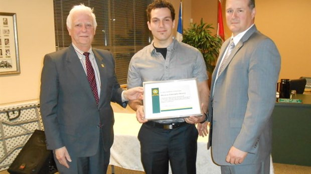 Christopher Doucet honoré par la SQ