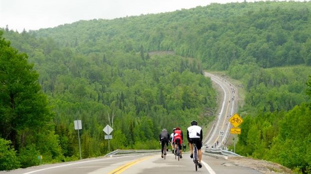 Une carte des parcours de vélo pour la région de Saint-Donat