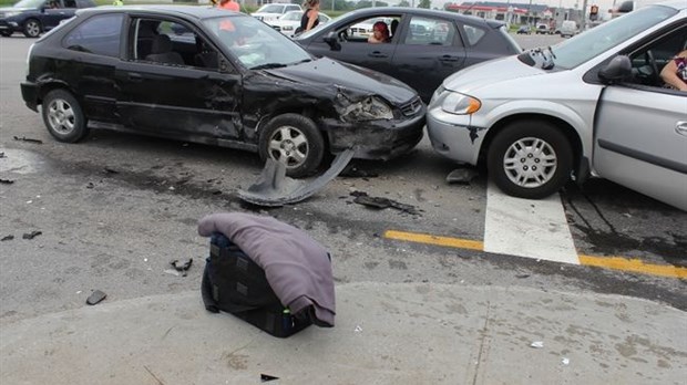 Collision frontale à Saint-Paul