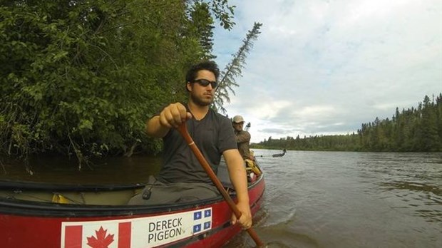 Il traverse le Canada en canot et Kayak