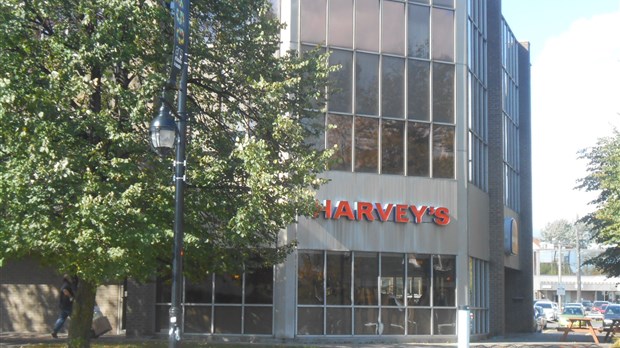 Le restaurant Harvey’s de Joliette fermera ses portes