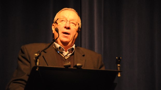 Une belle visite de Jacques Demers à la salle Julie Pothier