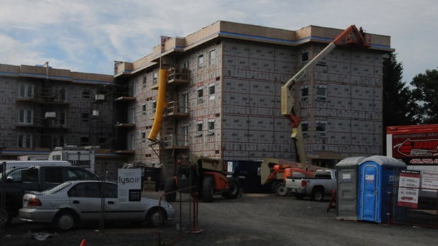 La construction ne sera pas terminée à temps