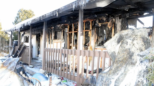 Une résidence rasée par les flammes