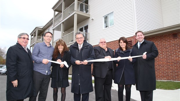 Inauguration officielle du complexe d'habitation Investissons dans la vie