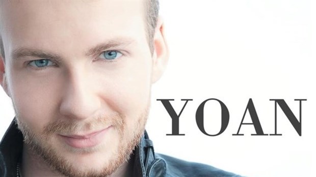 Yoan est de passage à Joliette pour une séance de signatures