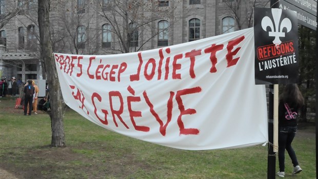 Les enseignants du cégep de Joliette en grève malgré l’illégalité du débrayage
