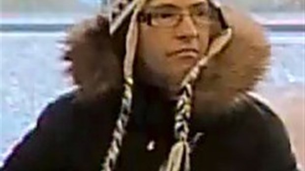 La SQ recherche une femme suspectée de fraude