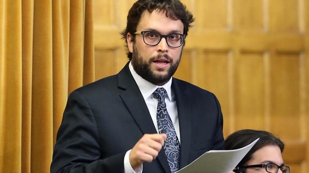 « Les intérêts des banques avant les citoyens pour le gouvernement Trudeau » -	Gabriel Ste-Marie