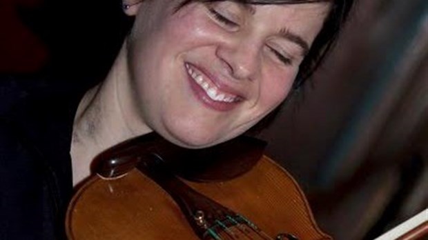 Les cours de violon traditionnel avec Stéphanie Lépine reprennent au CRAPO