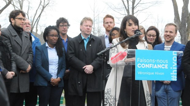 Véronique Hivon se lance à la candidature à la chefferie du PQ