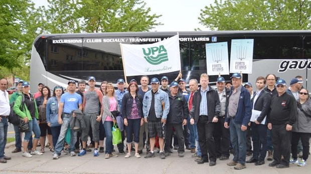 Une centaine de producteurs de Lanaudière se rendent à Ottawa