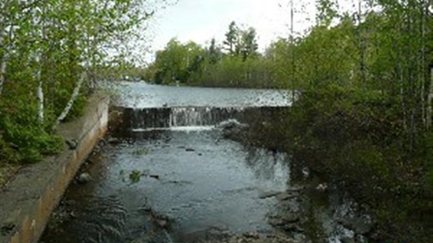 Un propriétaire de barrage de Sainte-Julienne devra se soumettre à une ordonnance du Ministère de l’Environnement