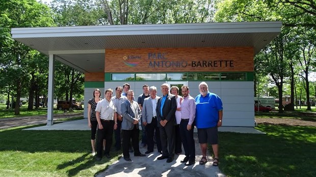 Un chalet bien accueilli au parc Antonio-Barrette