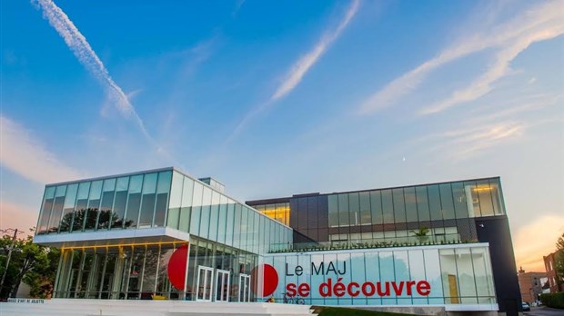 Nouvelle conservatrice de l'éducation au MAJ