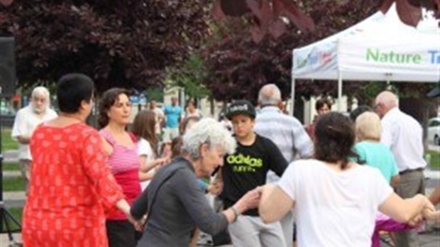 Troisième veillée de danse au centre-ville de Joliette