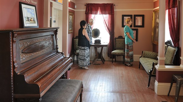 Piano public à la Maison Louis-Cyr pour les Journées de la culture