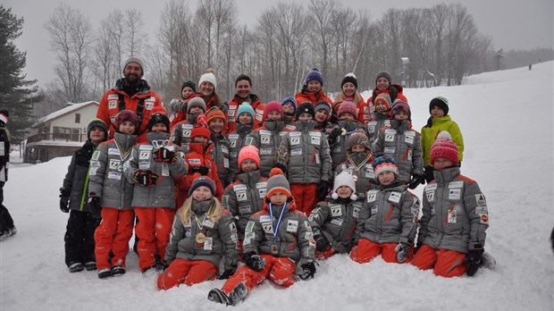 Le Club de compétition Val-Saint-Côme et ses athlètes U8 et U10 se démarquent au Mont Garceau
