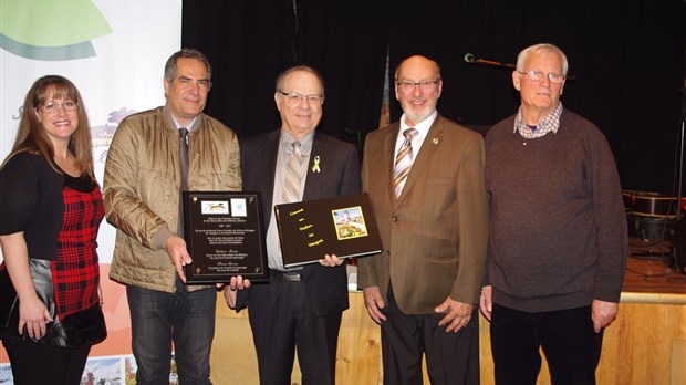 Ste-Marcelline-de-Kildare souligne ses 30 ans d’amitié avec la commune de Buisson-de-Cadouin, en France