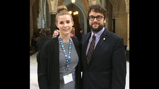 Gabriel Ste-Marie accueille  Jade Fortin à la Chambre des communes