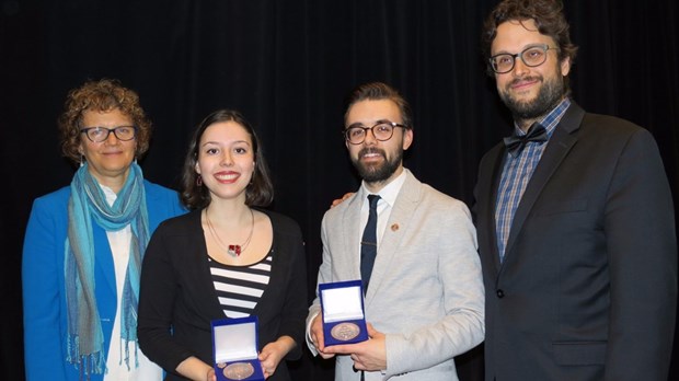 Remise des médailles du Lieutenant-gouverneur pour la jeunesse 2017  Distinction honorifique pour cinq étudiants du Cégep régional de Lanaudière 