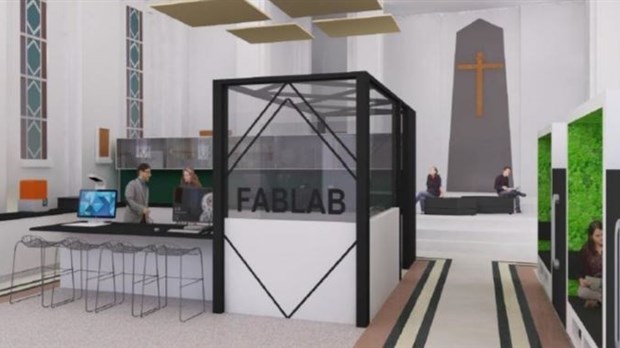 Le college Esther-Blondin presente son fablab
