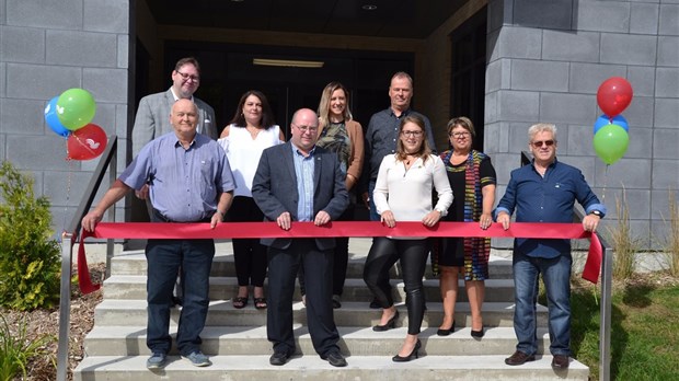 Inauguration de la mairie de Saint-Félix-de-Valois 