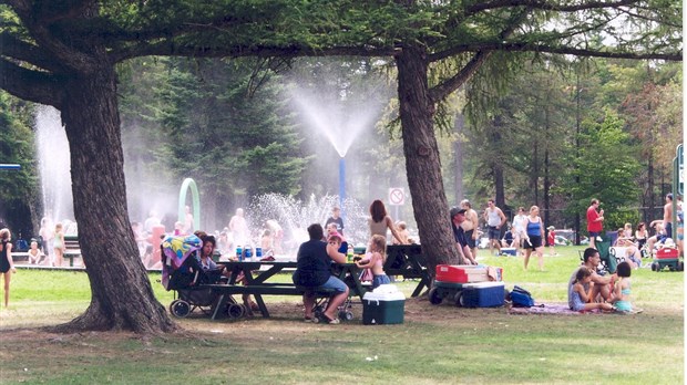 Les jeux d’eau toujours fonctionnels pour la canicule automnale