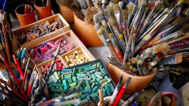 Nombreux appels en cours destinés aux artistes et aux artisans