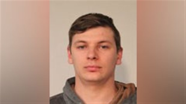 Arrestation d'un Joliettain en lien avec de la pornographie juvénile.