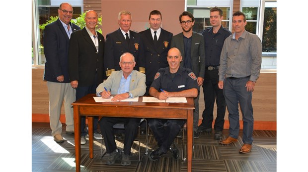 SCB signe une première convention collective des pompiers
