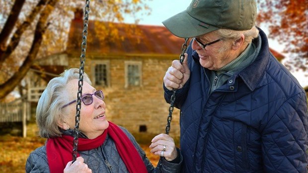  Comment prendre soin d'un proche souffrant de la maladie d'Alzheimer ?