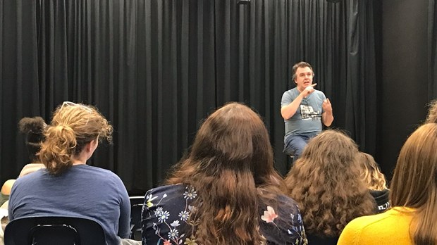 L’auteur Patrick Senécal a parlé horreur et lecture au Cégep à Joliette