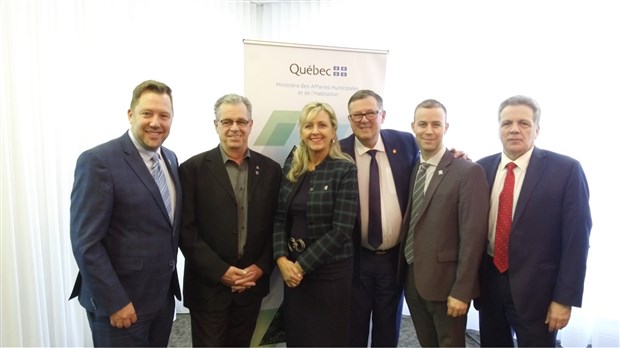 À l'écoute des régions, avec la ministre des Affaires municipales et de l'Habitation