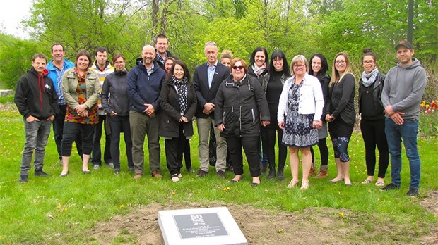 Mise en place d’une capsule temporelle pour souligner les 50 ans du Cégep à Joliette