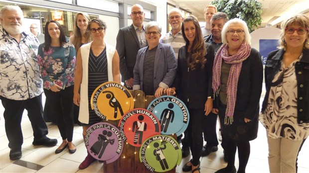 Salon 50+ de Lanaudière: dynamique et culturel 