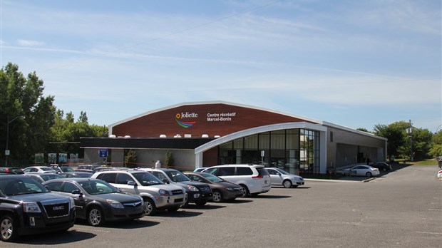 Le restaurant de l’aréna confié à l’Annexe à Roland