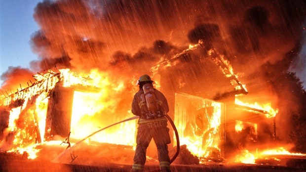 Près de la moitié des incendies de résidences liée à une distraction ou une erreur humaine