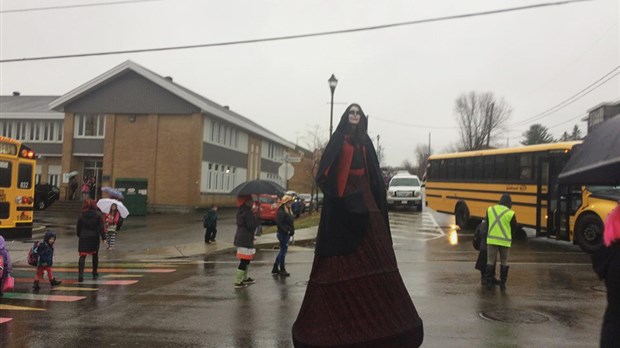 Terrebonne: la police rappelle les consignes pour l'Halloween