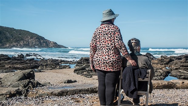 Au cœur de la seconde vague, mieux reconnaître et soutenir les aidants